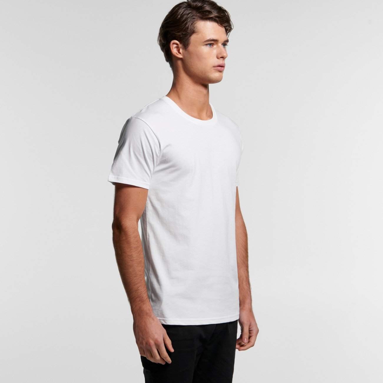5501g_staple_organic_tee_turn