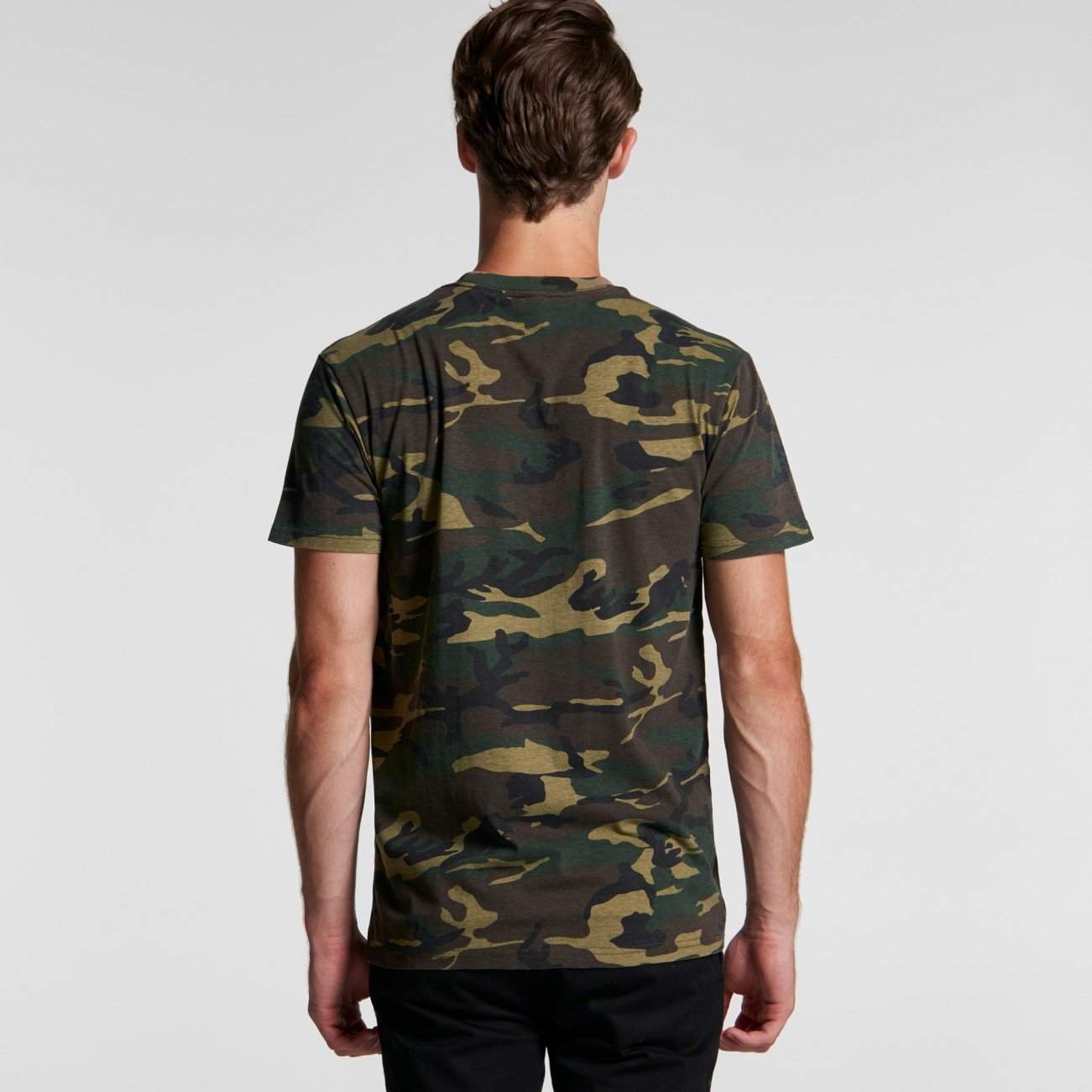 5001_staple_tee_camo_model_4